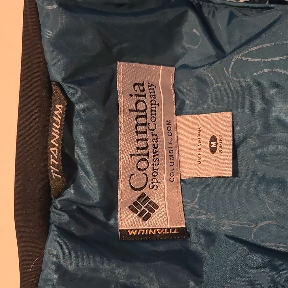 Columbia jacket - Picture 11 of 13